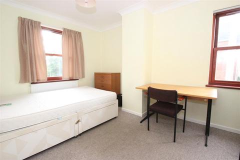 undefined, Monard Terrace, Denmark Street