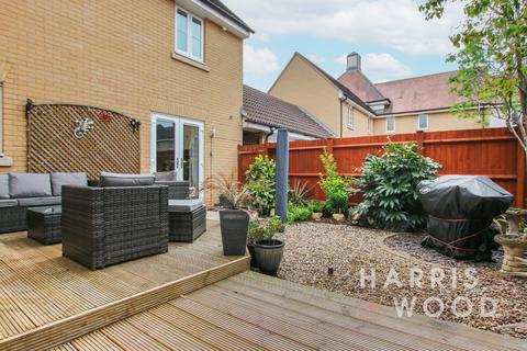 4 bedroom detached house for sale, Salamanca Way, Colchester, Essex, CO2