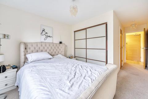undefined, Scholars Place, Walton-On-Thames, KT12