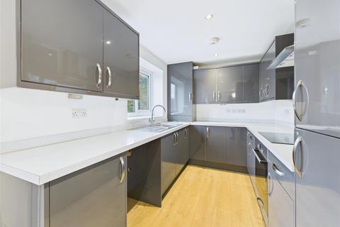 2 bedroom flat to rent, 2 The Paddock, 353 Chesterfield Road, Dronfield