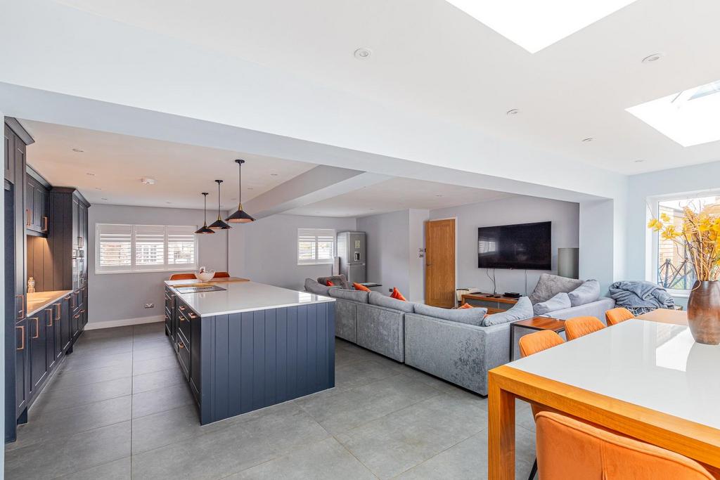 Kitchen Family