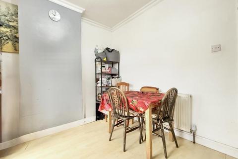 3 bedroom terraced house for sale, Cheshire Road, Aylestone LE2