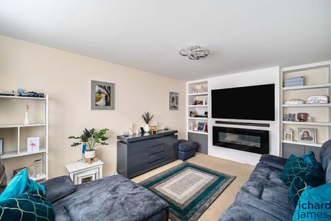 undefined, Polesdon Avenue, Swindon, SN3