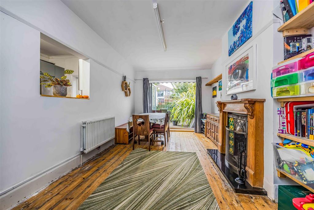 18 Thurbern Road, Portsmouth-Small-Portico Marketin
