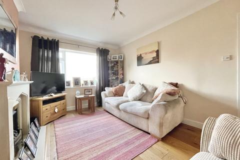4 bedroom semi-detached house for sale, Broadway Hill, St Thomas, EX2