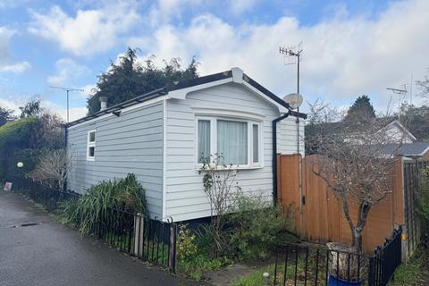 1 bedroom park home for sale, Southampton Road, Lyndhurst, Hampshire, SO43
