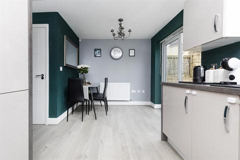 undefined, Tennyson Avenue, Huddersfield HD3