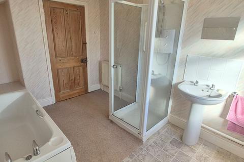 undefined, 39 Oak Road, Scarborough