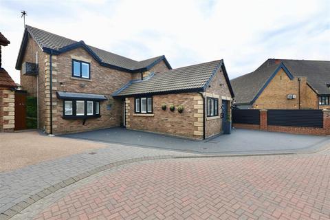 4 bedroom detached house for sale, Summer Meadows, Bilton, Hull