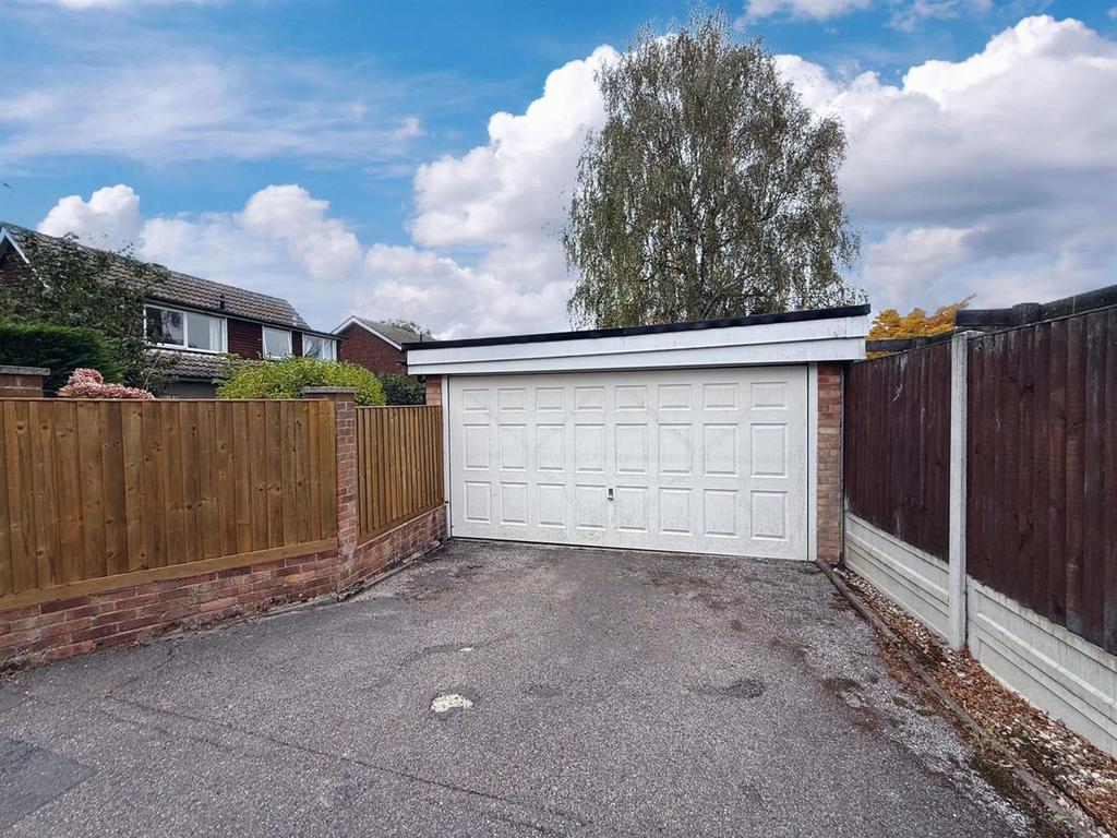 Garage.jpg