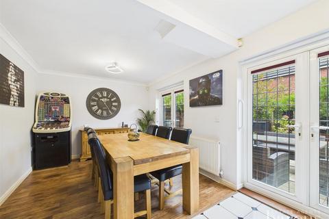 5 bedroom detached house for sale, Rycroft Meadow, Basingstoke RG22