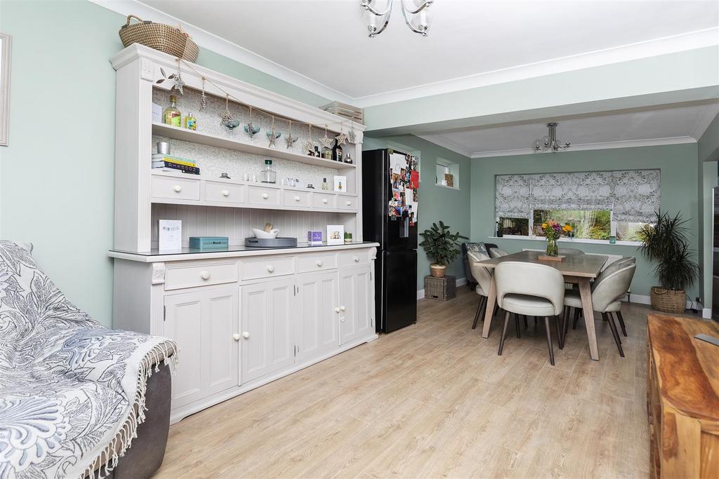 Dining/Living Area