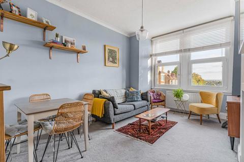 46 Montem Road, London