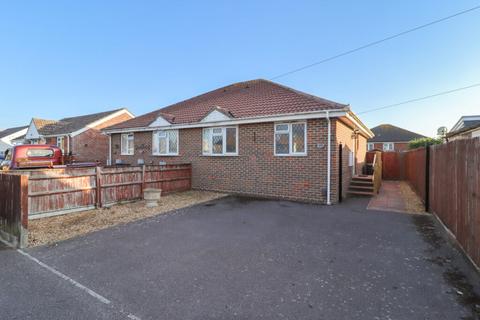 2 bedroom semi-detached bungalow for sale, Wheatlands Avenue, Hayling Island
