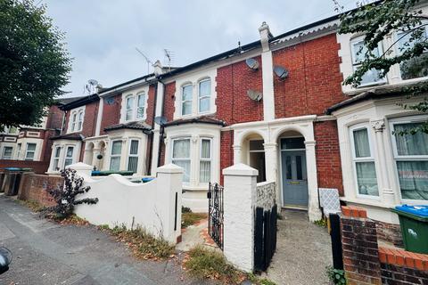 undefined, 60 Denzil Avenue Southampton, SO14