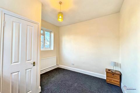 undefined, 60 Denzil Avenue Southampton, SO14