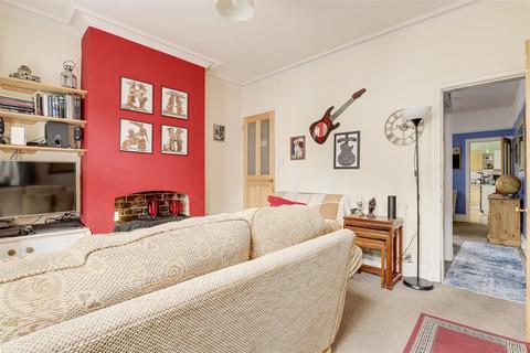 2 bedroom end of terrace house for sale, Glapton Road, The Meadows NG2