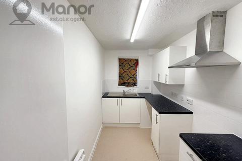2 bedroom flat to rent, Rose Court, Bluebell Way, Ilford, IG1 2LN