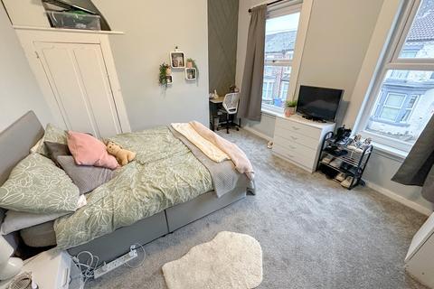 undefined, Mansell Road, L6 6AZ,