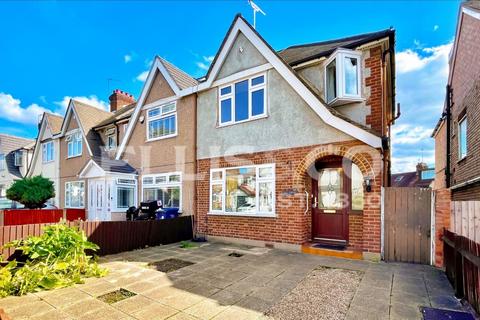 Worcester Gardens, Greenford, UB6