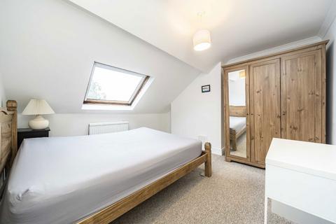 2 bedroom flat for sale, Lordship Lane, London SE22