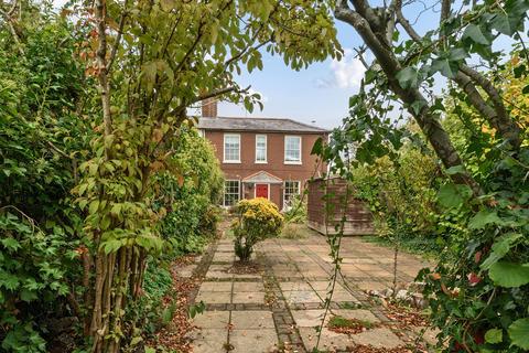 2 bedroom end of terrace house for sale, King Alfred Place, Winchester SO23