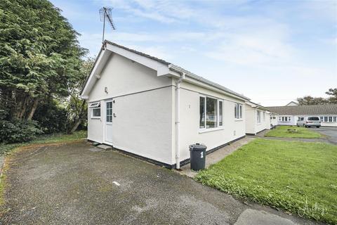 2 bedroom chalet for sale, Gower Holiday Village, Monksland Road, Reynoldston, Swansea