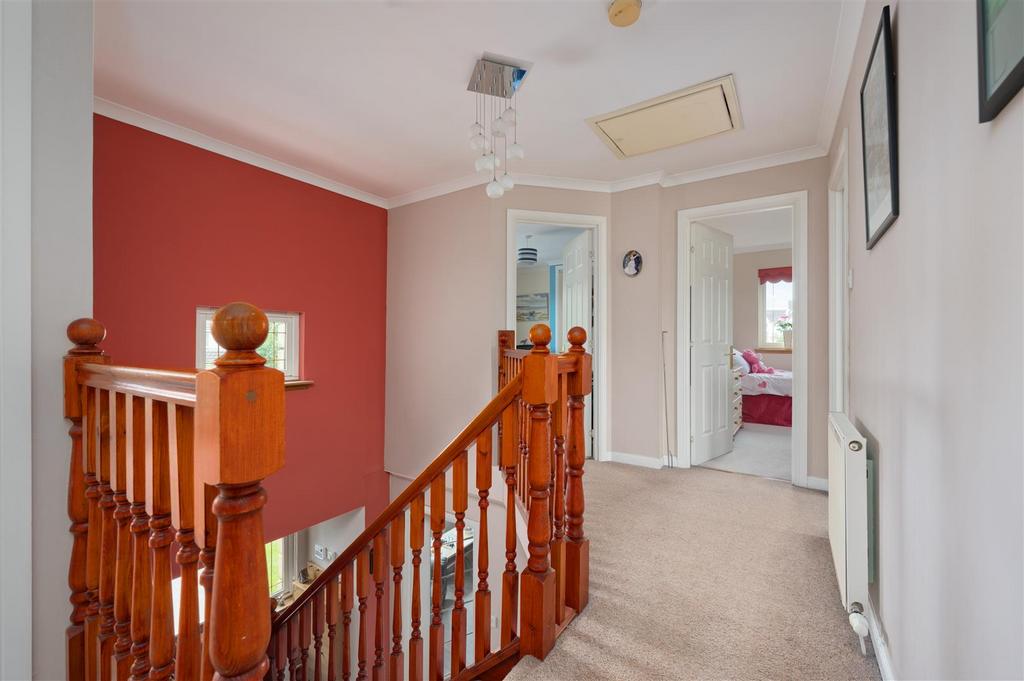 3 Cromar Drive017.JPG