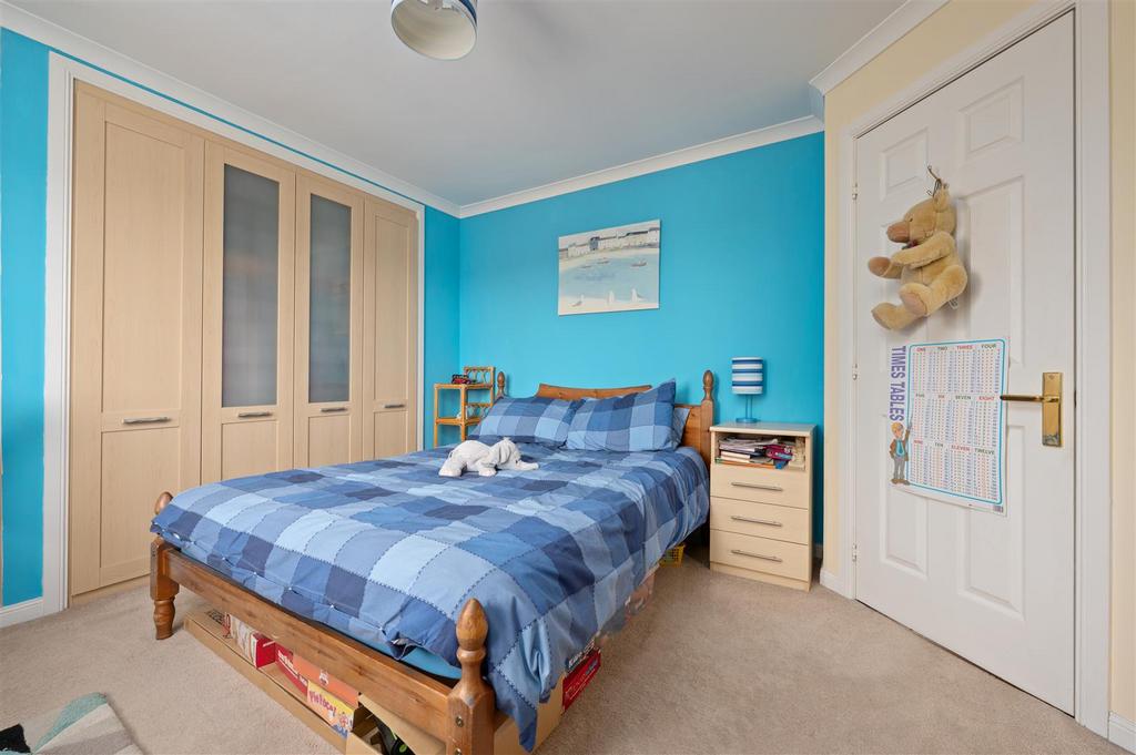 3 Cromar Drive019.JPG
