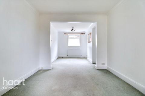 undefined, North Street, Swindon