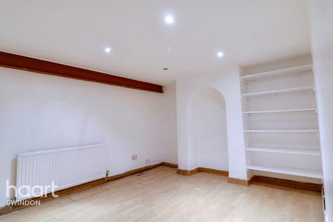 2 bedroom terraced house for sale, North Street, Swindon