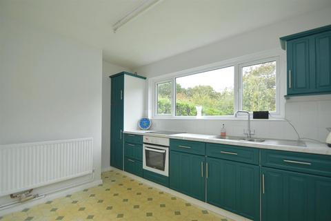 3 bedroom detached house for sale, CHAIN FREE * SHANKLIN