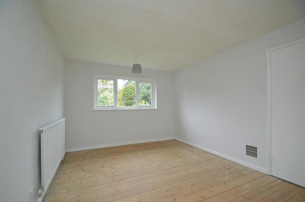 Resized Bed1b.jpg