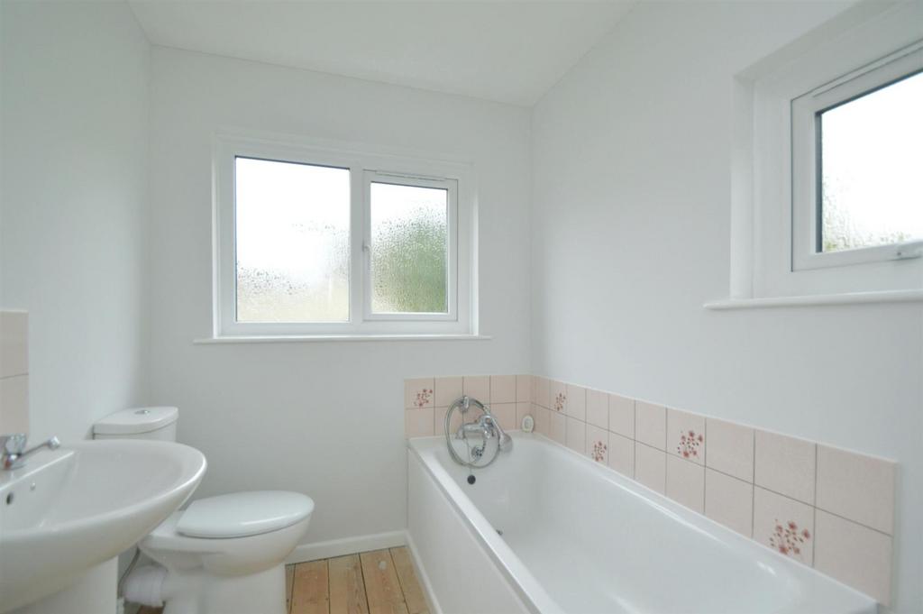Resized Bathroom1.jpg