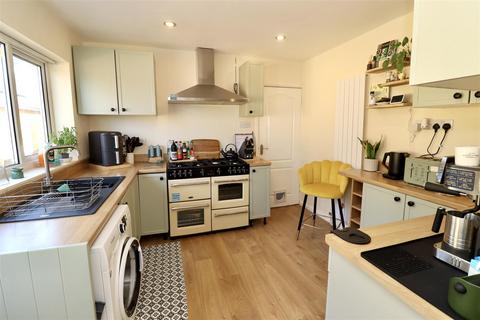2 bedroom detached bungalow for sale, Chapel Fields, Holme-On-Spalding-Moor, York