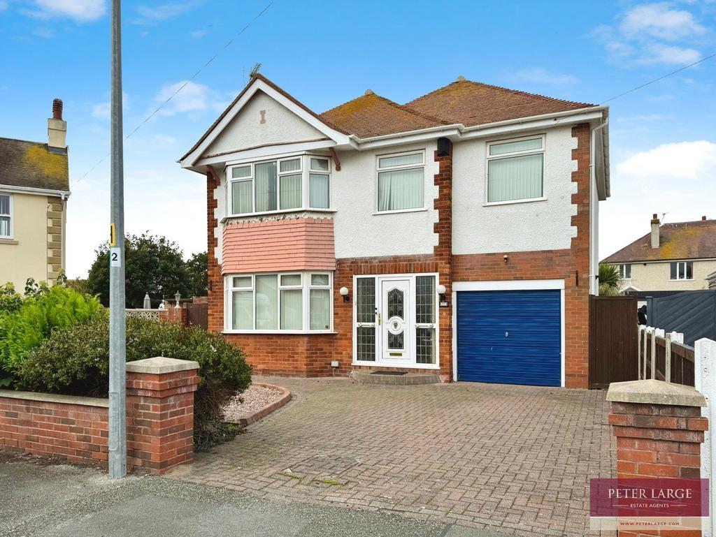 7-trehearn-drive-rhyl-ll18-3rr-4-bed-detached-house-for-sale-280-000