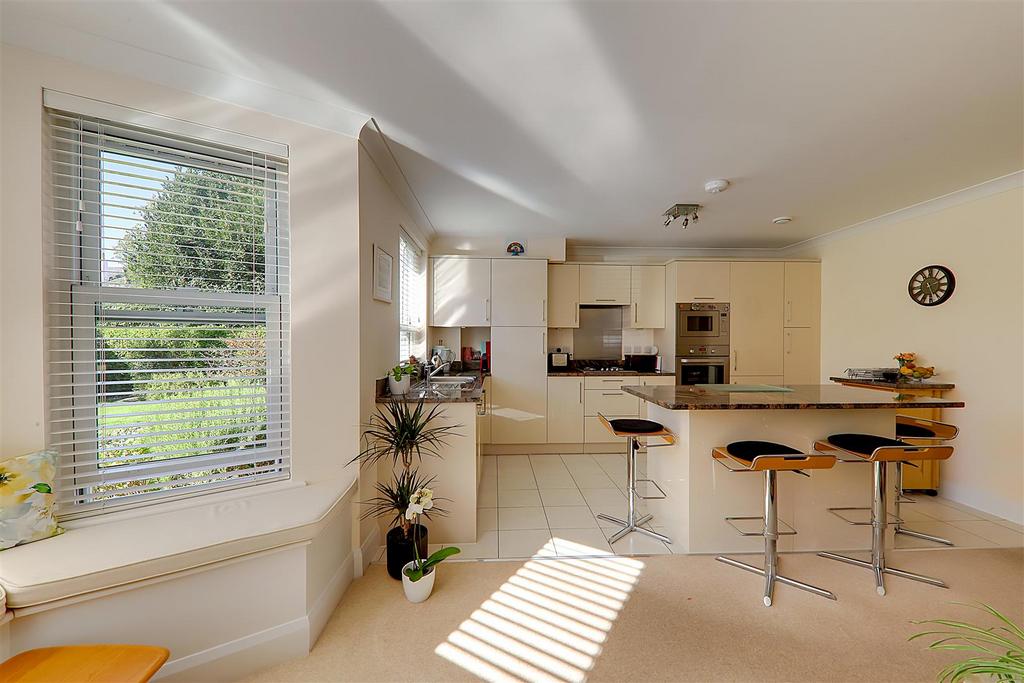 IMG 0987-IMG 0989.jpg