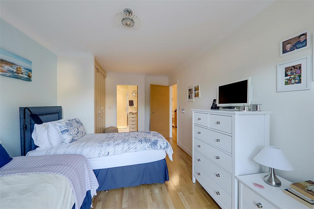 IMG 0840-IMG 0842.jpg