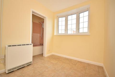 1 bedroom detached bungalow for sale, CENTRAL RYDE