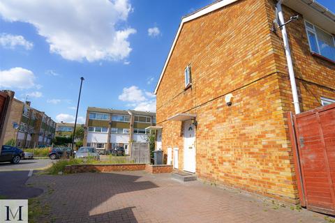undefined, Sonia Gardens, Hounslow TW5