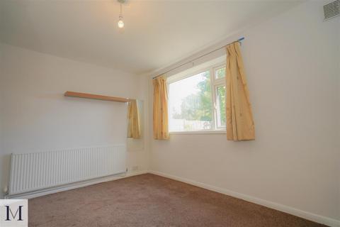 undefined, Sonia Gardens, Hounslow TW5