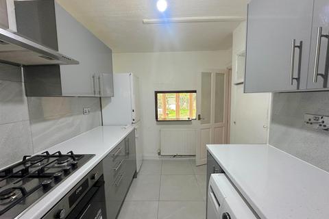 undefined, Sonia Gardens, Hounslow TW5