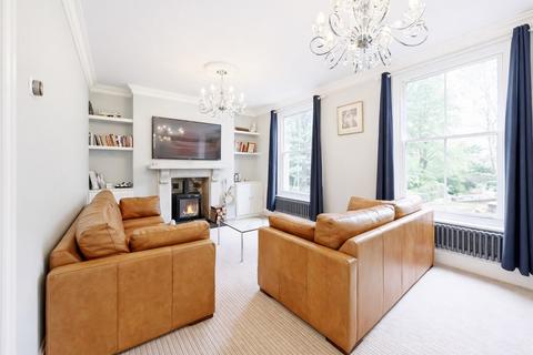 14 Roebuck Road, Rochester, ME1 1UD