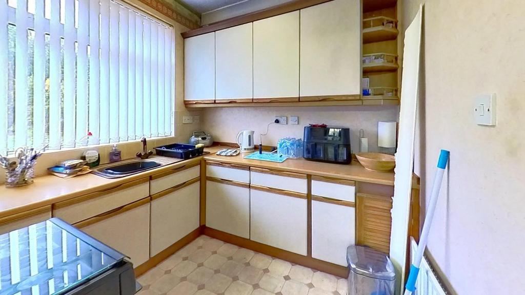 Bv PSDSxfqj7-Kitchen.jpg