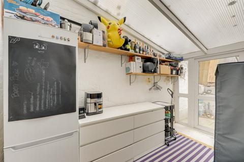 7a Blythe Hill, London, SE6 4UL