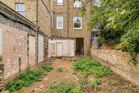 undefined, St. Stephens Avenue, London W12