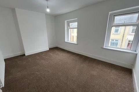 undefined, Grangetown, CF11