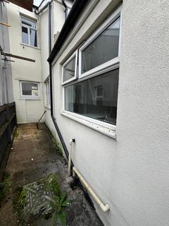 undefined, Grangetown, CF11