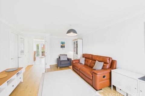 undefined, Preston Manor Road, Tadworth, KT20