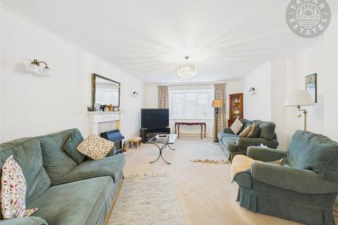 undefined, “A rare rind a detached bungalow offering modern comfort with exceptional parking”